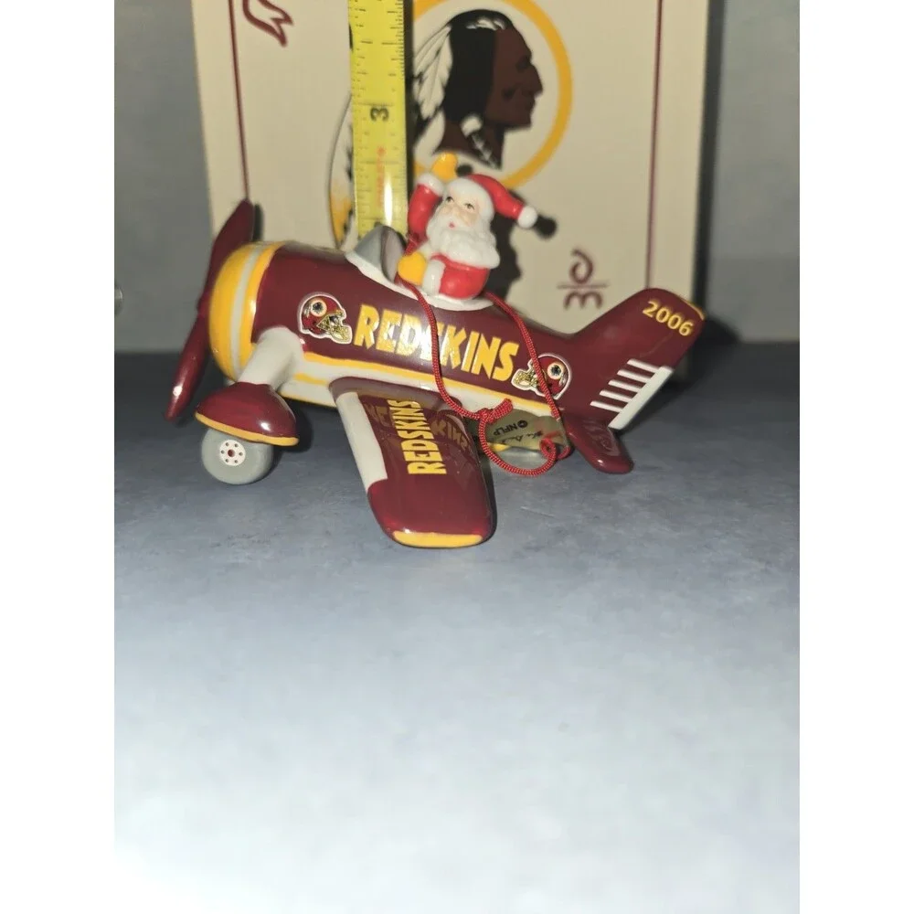 Danbury Mint Washington Redskins 2006  Victory Plane  Ornament (T-1)